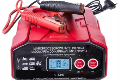 Prostownik do akumulatora AGM: Wybierz mądrze, chroń baterię!