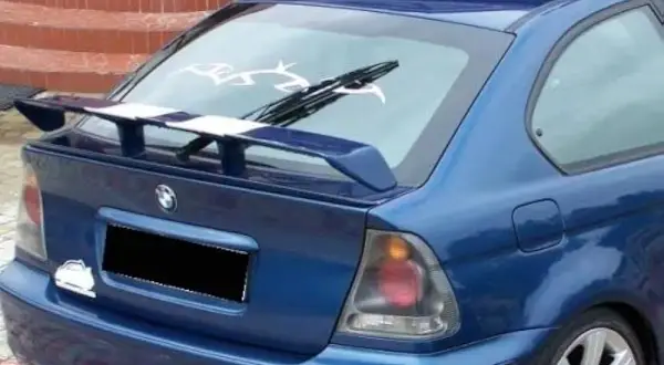E46 Compact spoiler: Jak wybrać i zamontować, by wyglądał idealnie?